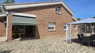 Chalet in Central Telefónica de Radio photo 59