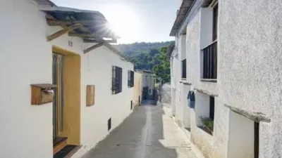 House in La Taha photo 5