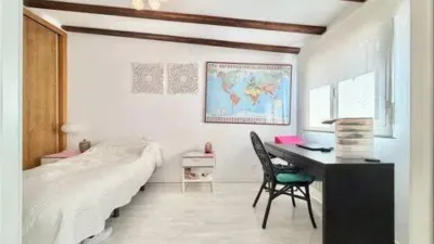 Apartment in Palacio photo 6