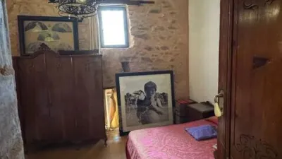 Rustic House in Centre photo 9