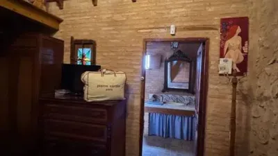 Rustic House in Centre photo 14