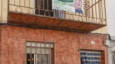 Terraced house on Calle de la Tercera Bandera photo 6