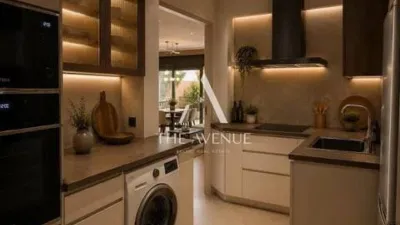 Apartment in Adelfas photo 11