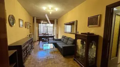 Apartment in Adelfas photo 2