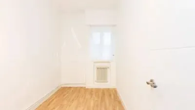 Apartment in Salamanca District photo 13