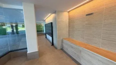 Piso en alquiler en Calle Colegio Virgen de la Milagrosa, Nueva Huca (Oviedo) de 1.300 €<span>/mes</span>