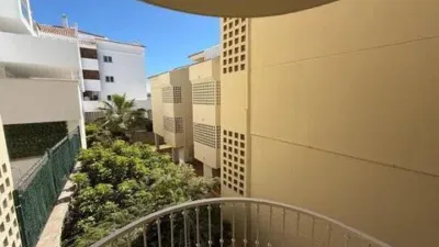Apartment on Pensamiento Street photo 11
