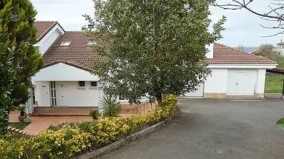 Chalet in La Manjoya-Parroquias Sur photo 19