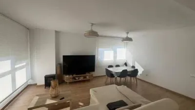 Apartment on Calle Cl Paz Azzati Cutanda photo 9