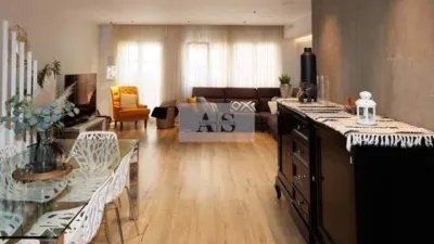 Townhouse in Centre photo 2