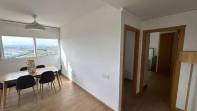 Apartment on Calle Cl Paz Azzati Cutanda photo 5