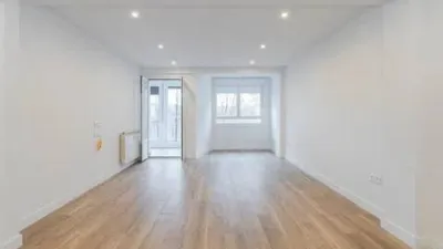 Apartment in Guindalera photo 4