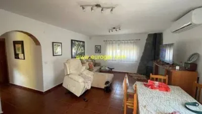 Chalet in Chiva photo 5