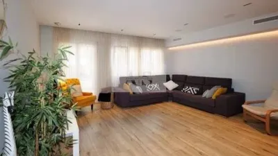 Townhouse in Centre photo 3
