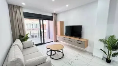 Apartment on Calle de la Loma, 55 photo 18
