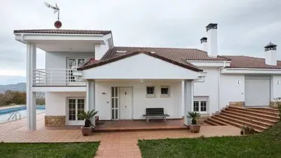 Chalet in La Manjoya-Parroquias Sur photo 18