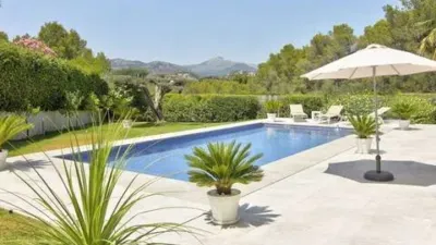 Chalet in Santa Ponça photo 2