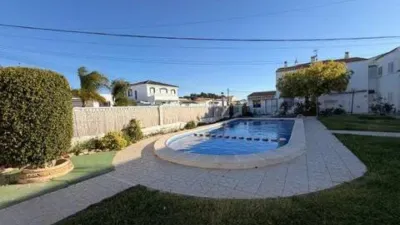 Apartment on Calle Isla Tabarca, No Number photo 11