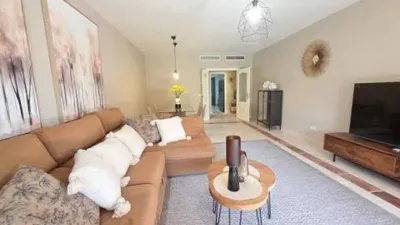 Apartment in El Paraíso-Atalaya-Benamara photo 18