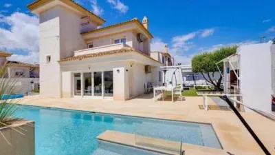 Casa – Torrevieja, Urbanización El Chaparral - Vista 2