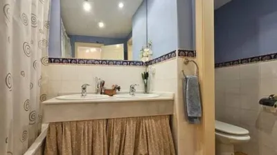 Chalet in Golf Bahia Urbanization photo 14