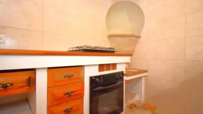 Chalet on Carrer de Joan Mieres photo 17