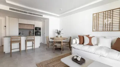 Apartment on Avenida de Santa Amalia photo 14
