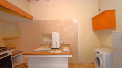Chalet on Carrer de Joan Mieres photo 13