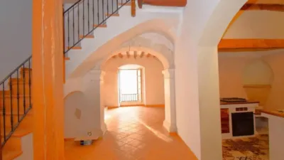 Chalet on Carrer de Joan Mieres photo 12