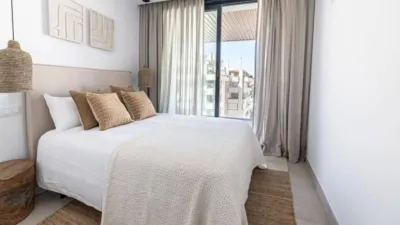 Apartment on Avenida de Santa Amalia photo 19