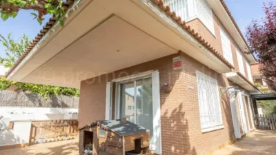 Chalet in El Papiol photo 12