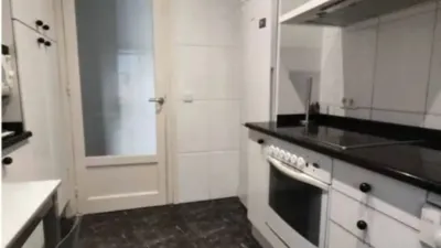 Apartment in Ensanches - Zabalguneak photo 12