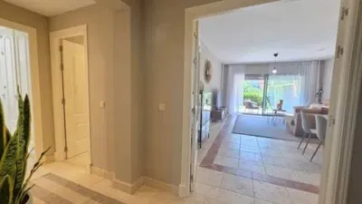 Apartment in El Paraíso-Atalaya-Benamara photo 16