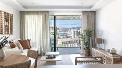 Apartment on Avenida de Santa Amalia photo 11