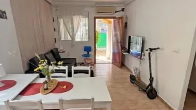 Apartment on Calle Los Altos de Guardamar, No Number photo 2
