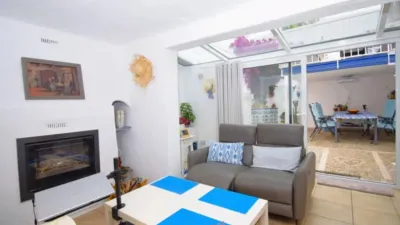 Chalet on Carrer d'Antoni Maura photo 24