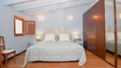 Chalet on Carrer d'Antoni Maura photo 42