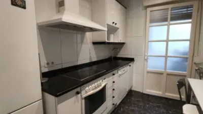 Apartment in Ensanches - Zabalguneak photo 9