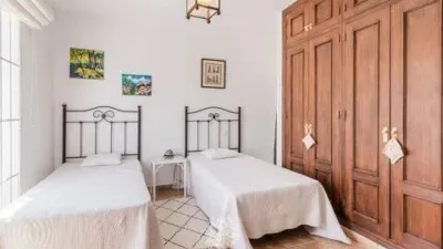 Terraced house on Calle del Peral photo 24