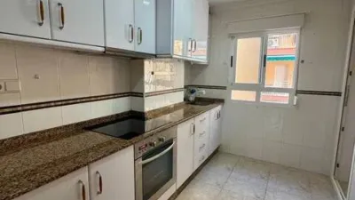 Apartment on Calle del Maestro Parada photo 12