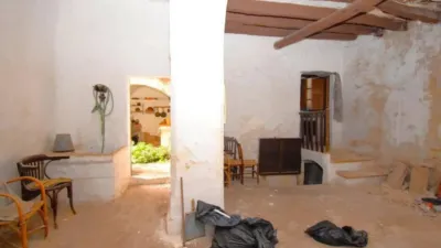 Chalet on Carrer de Perelló photo 4