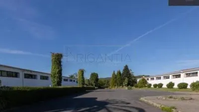 Local comercial en venta en Vimianzo - Vista 2