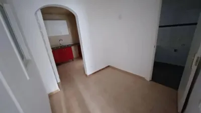 Apartment in Esplugues de Llobregat photo 10
