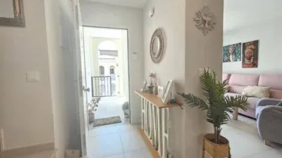 Apartment on Calle del Río Júcar photo 7
