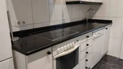 Apartment in Ensanches - Zabalguneak photo 8