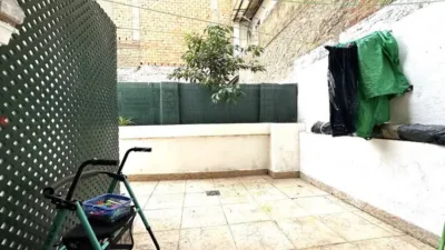 Piso en Carrer d'Amèrica photo 27