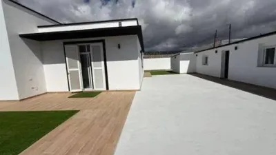 Chalet on Pedro Lezcana Street, 27 photo 6
