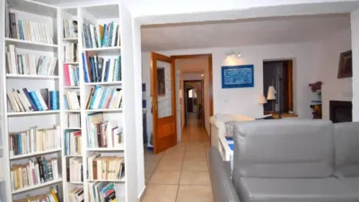 Chalet on Carrer d'Antoni Maura photo 26