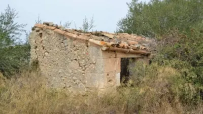 Rustic house on Calle Poligono 6 Parcela, 621 photo 3