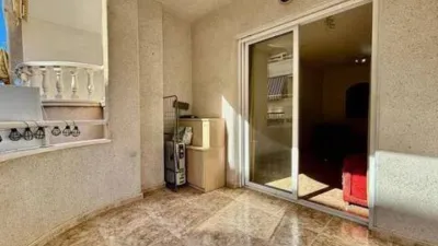 Apartment on Zoa Street photo 8